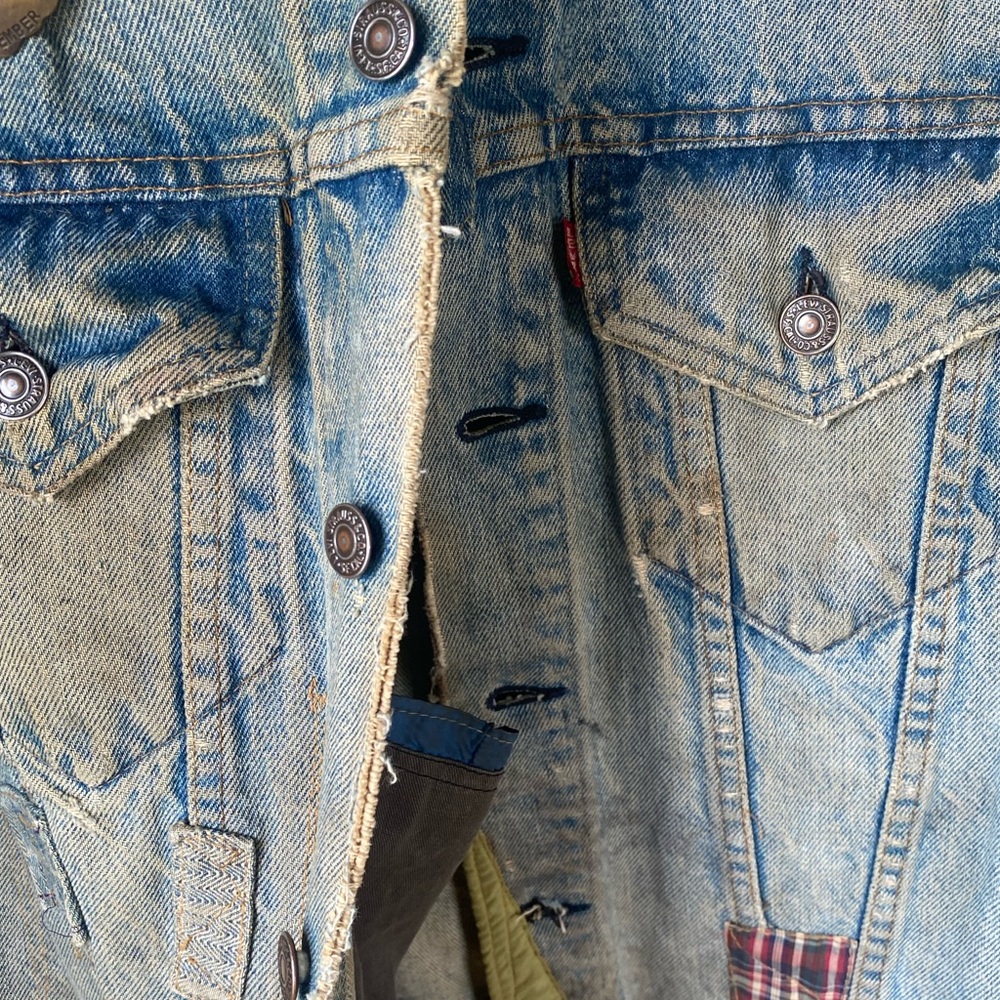 Vintage 70s 80s Levis OOAK Zig Zag Man Patchwork Denim Trucker Jacket Smoker - Picture 14 of 16